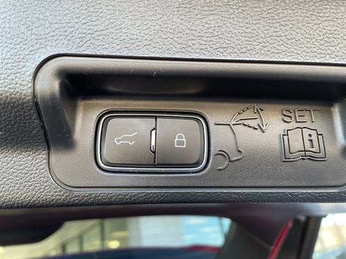Used 2023 Ford Explorer ST w/ Equipment Group 401A AWD/4WD image 35