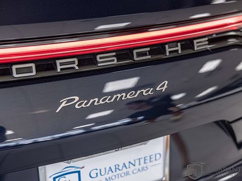 Used 2023 Porsche Panamera 4 Platinum Edition w/ Assistance Package AWD/4WD image 14