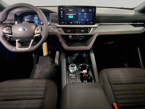 New 2026 Ford Explorer ST-Line RWD image 5