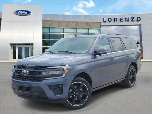 Used 2023 Ford Expedition Limited RWD image 1