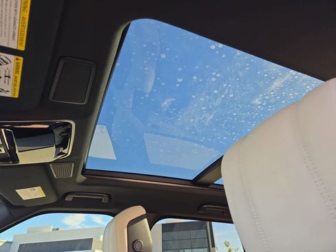 Used 2021 Land Rover Range Rover Sport HST image 18