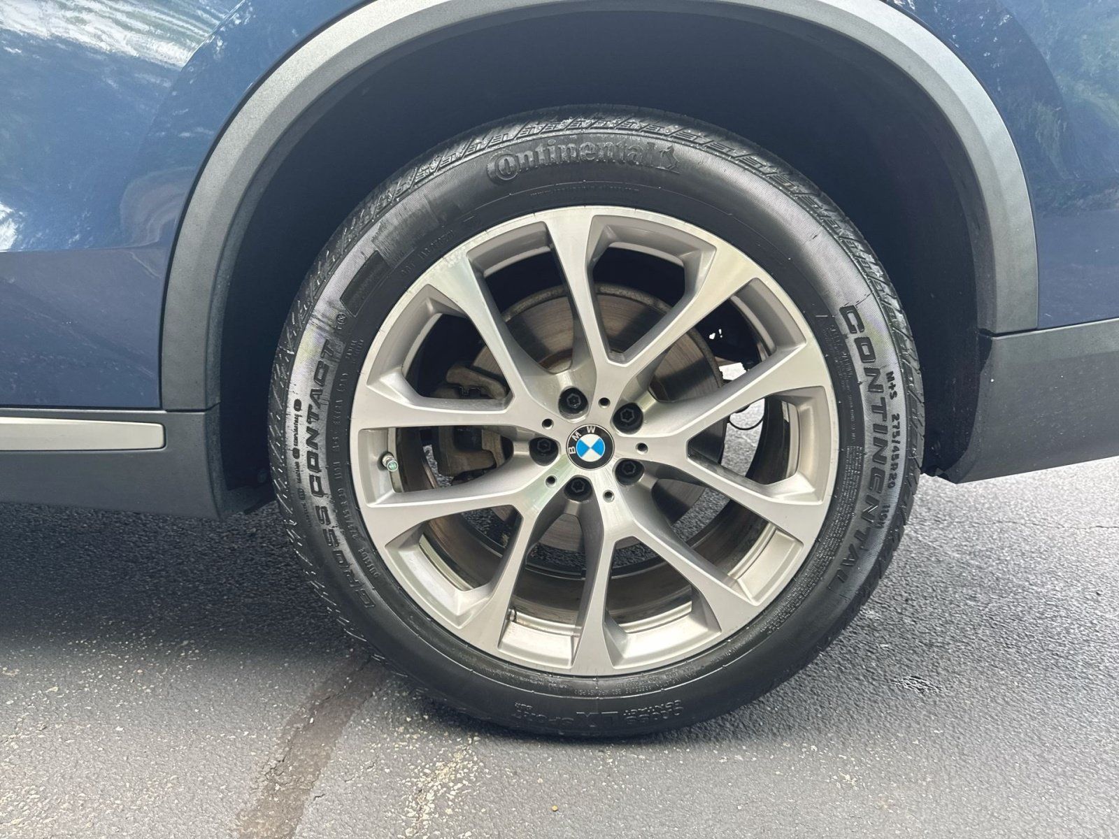 Used 2019 BMW X5 xDrive40i w/ Premium Package 2 AWD/4WD image 26