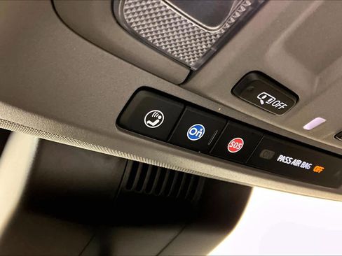 Certified 2022 GMC Sierra 1500 Elevation image 31