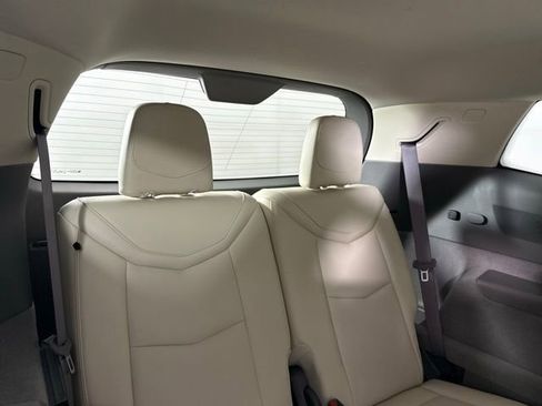 Certified 2024 Cadillac XT6 Premium Luxury w/ Technology Package FWD image 30