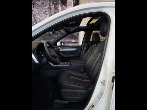New 2025 MAZDA CX-90 Plug-In Hybrid w/ Premium Plus AWD/4WD image 21
