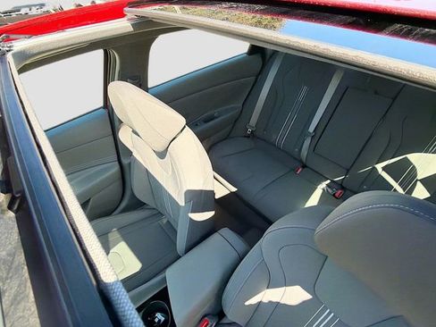 New 2026 Hyundai Elantra SEL Sport image 22