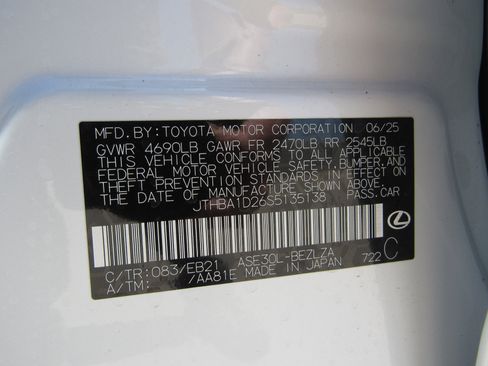 Used 2025 Lexus IS 300 F Sport RWD image 28