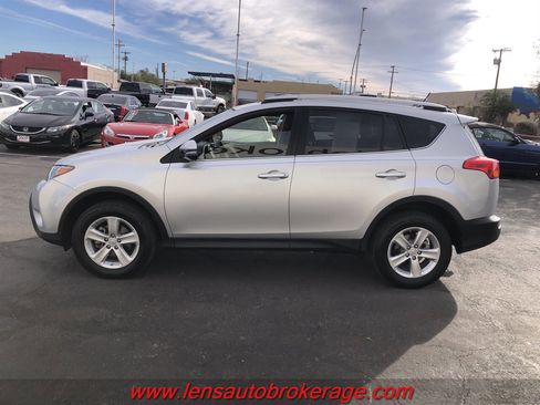 Used 2013 Toyota RAV4 XLE image 5