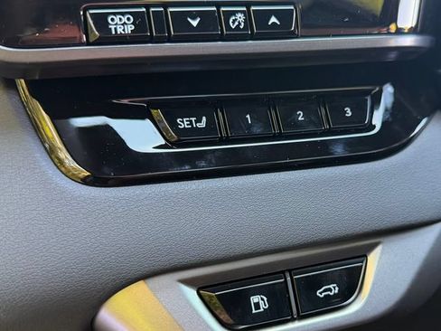 New 2026 Lexus RX 350 Premium w/ Convenience Package AWD/4WD image 17