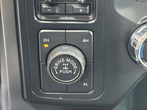 Used 2025 Ford F150 XLT w/ Equipment Group 301A Standard image 26