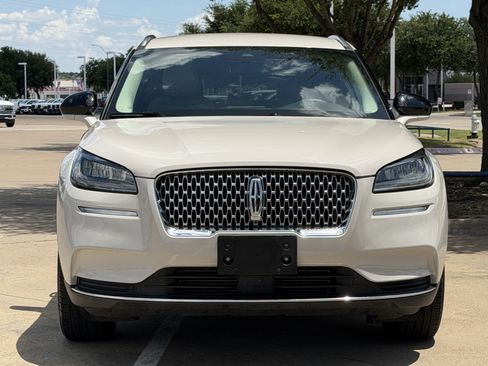 Used 2022 Lincoln Corsair FWD image 10