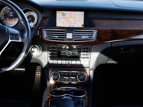 Used 2012 Mercedes-Benz CLS 550 4MATIC w/ Premium I Pkg image 43
