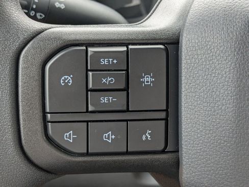 New 2025 Ford F550 4x4 Regular Cab Super Duty image 24
