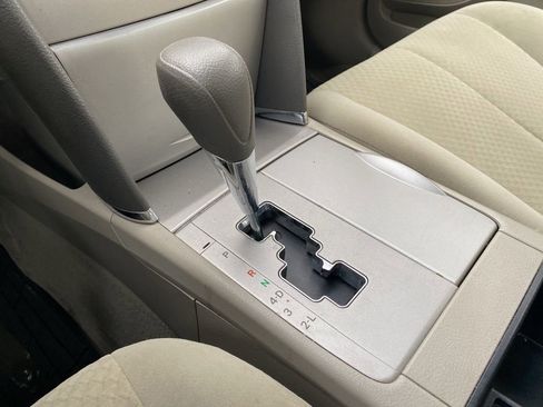 Used 2009 Toyota Camry LE image 14