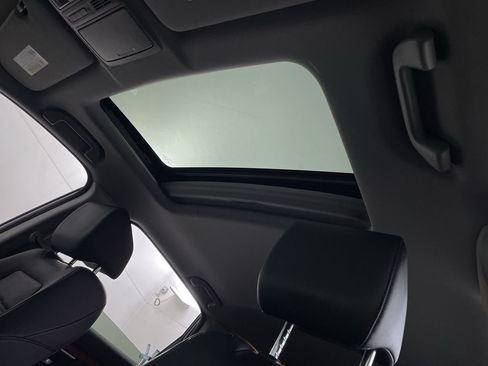 Used 2021 Honda CR-V EX-L image 18