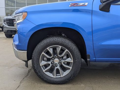 New 2026 Chevrolet Silverado 1500 LT w/ Z71 Off-Road Package image 10