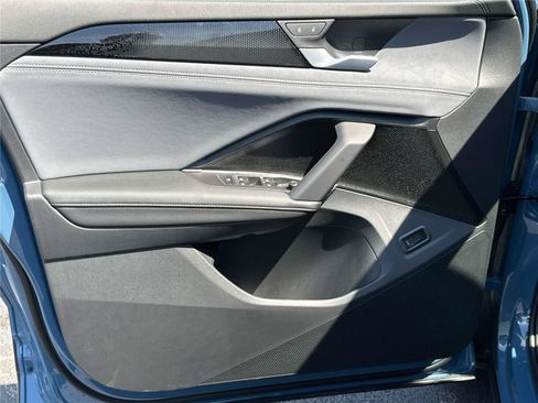 New 2026 Volkswagen Tiguan SE AWD/4WD image 27