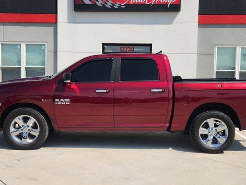 Used 2017 RAM 1500 Big Horn AWD/4WD image 3