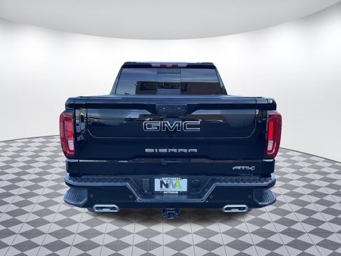 Used 2023 GMC Sierra 1500 AT4 w/ Technology Package AWD/4WD image 4