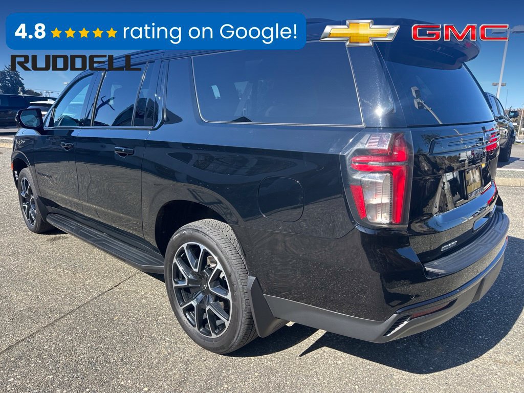 Used 2024 Chevrolet Suburban RST w/ Luxury Package AWD/4WD image 4
