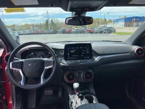 Used 2025 Chevrolet Blazer RS AWD/4WD image 16