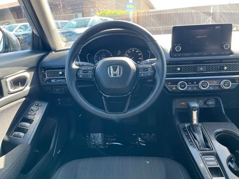 Certified 2023 Honda Civic EX image 14