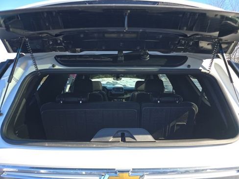 Used 2022 Chevrolet Tahoe High Country image 15