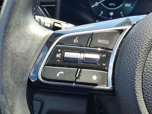 Used 2024 Kia Seltos X-Line AWD/4WD image 23