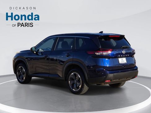 Used 2025 Nissan Rogue SV FWD image 5