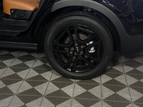 Used 2025 Kia Telluride EX X-Line AWD/4WD image 11