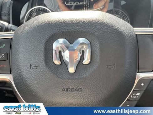 Used 2022 RAM 1500 Laramie AWD/4WD image 25