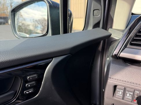 New 2026 Honda Odyssey Touring image 24