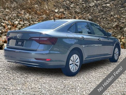 Used 2019 Volkswagen Jetta S w/ Driver Assistance Package FWD image 2