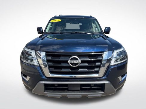Used 2021 Nissan Armada SL w/ Captain's Chairs Package AWD/4WD image 8