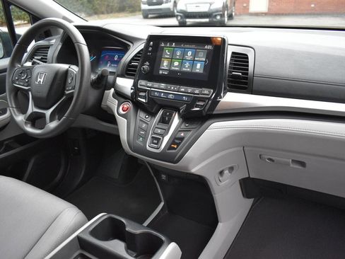 Used 2020 Honda Odyssey EX image 26