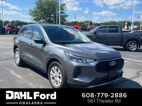 Used 2023 Ford Escape Active AWD/4WD image 1