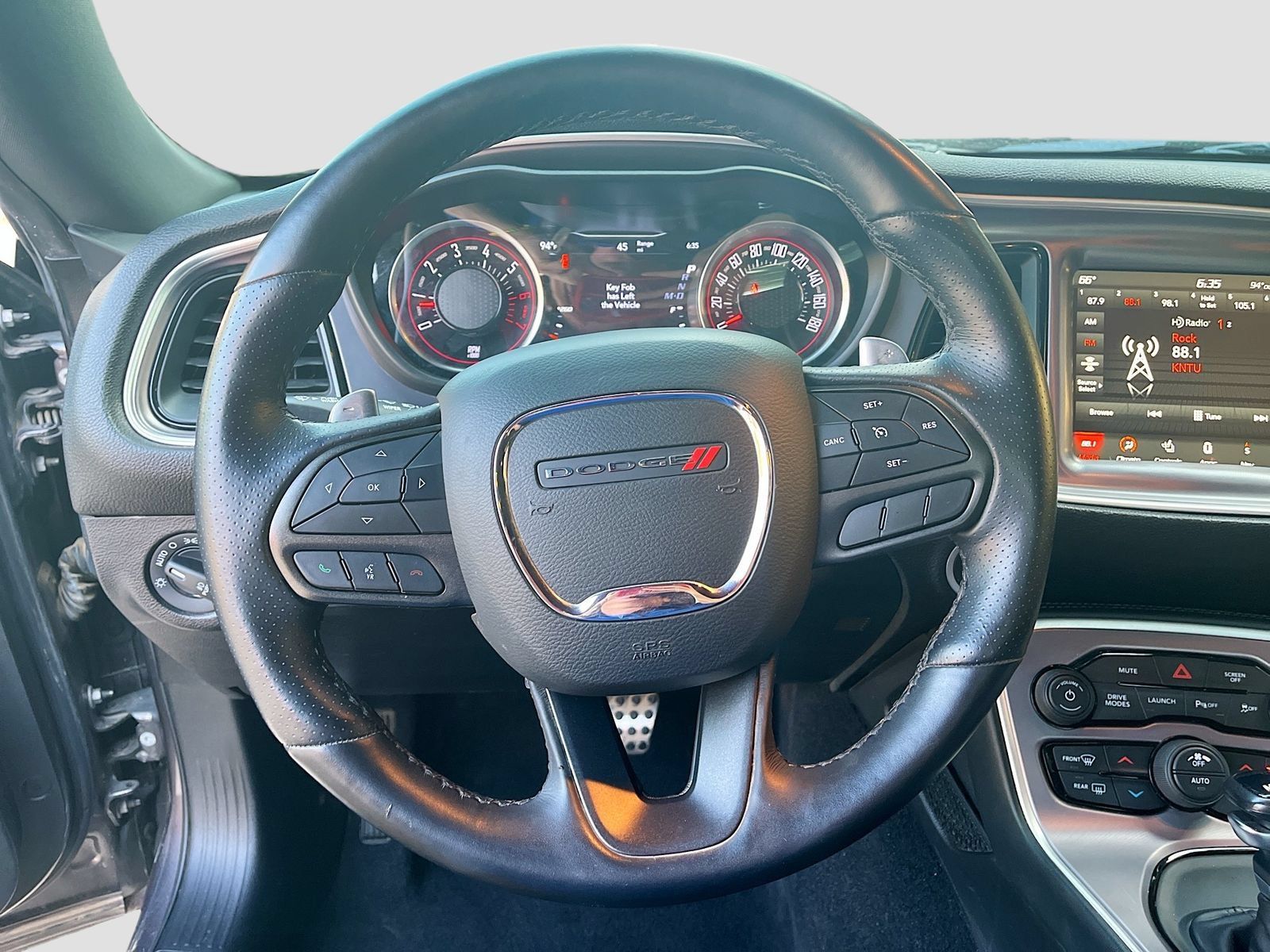 Used 2022 Dodge Challenger R/T Scat Pack RWD image 11