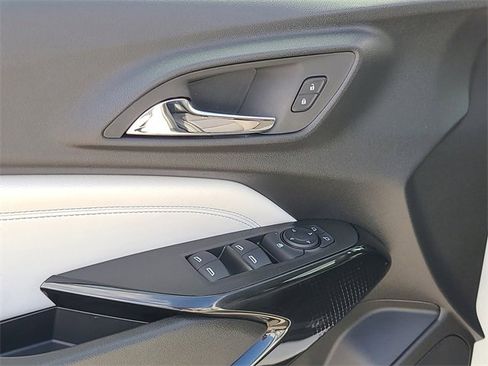 New 2026 Chevrolet Trax LT image 20