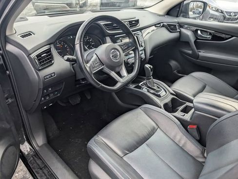 Certified 2022 Nissan Rogue Sport SL image 12