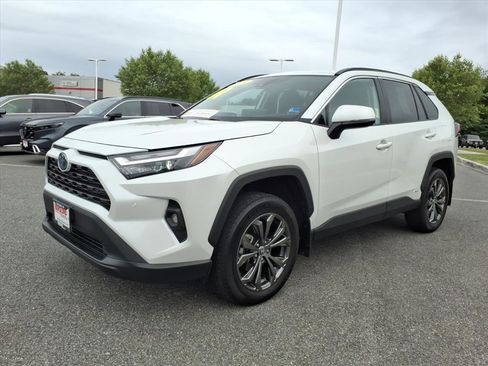 Certified 2024 Toyota RAV4 XLE Premium w/ Weather Package AWD/4WD image 16