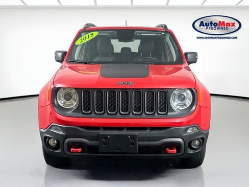 Used 2018 Jeep Renegade Trailhawk AWD/4WD image 7