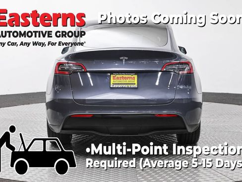 Used 2022 Tesla Model Y Long Range AWD/4WD image 6