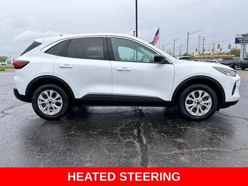 Used 2024 Ford Escape Active w/ Tech Pack #1 AWD/4WD image 2