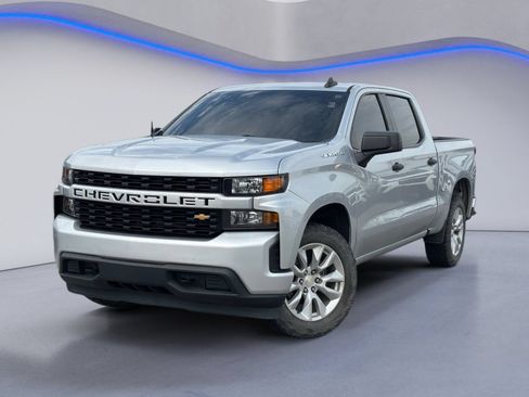 Used 2021 Chevrolet Silverado 1500 Custom RWD image 2