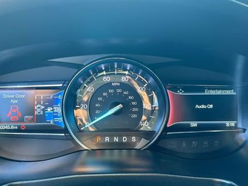 Certified 2018 Ford Explorer Sport w/ Equipment Group 401A image 20