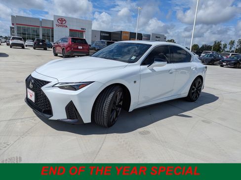 Used 2024 Lexus IS 350 F Sport image 3