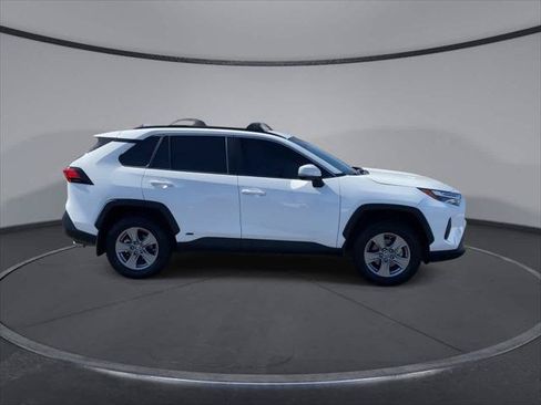 Certified 2024 Toyota RAV4 LE AWD/4WD image 9
