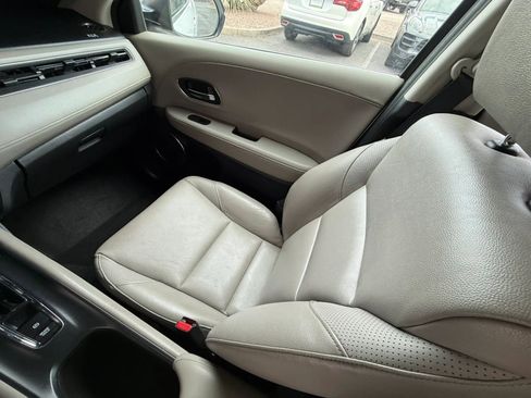 Used 2016 Honda HR-V EX-L image 46