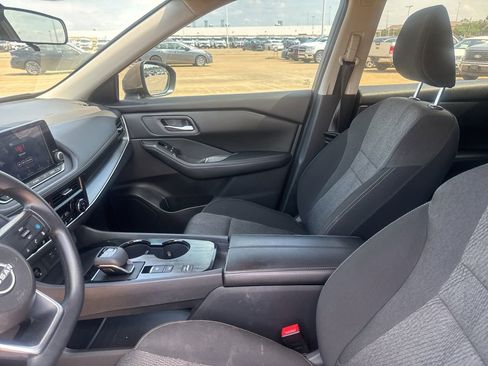 Used 2024 Nissan Rogue SV FWD image 43