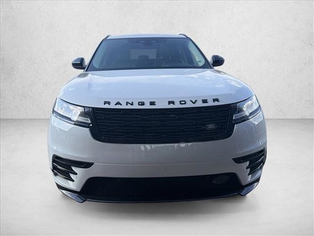 Used 2025 Land Rover Range Rover Velar Dynamic SE AWD/4WD image 8